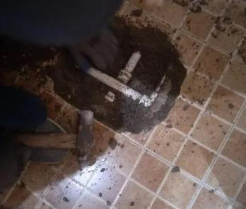 衢江卫生间漏水维修公司为您分享下卫生间渗水如何处理及注意事项
