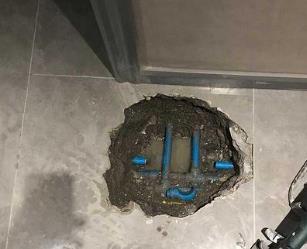 衢江阳台漏水维修公司分享下暖气管道漏水的原因有哪些